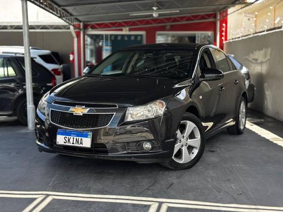 CHEVROLET CRUZE 1.8 LT 16V FLEX 4P AUTOMÁTICO CHEVROLET CRUZE 1.8 LT 16V FLEX 4P AUTOMÁTICO
